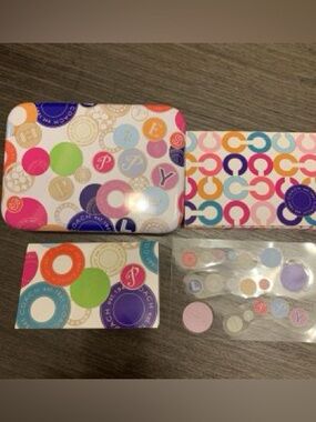 Coach 2011 Japan Release Colorful Circular Pattern Tin Set - Multicolor